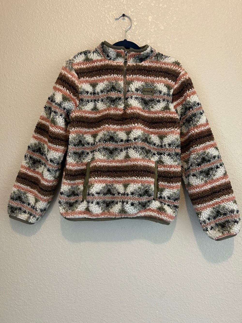 Hurley Striped Sherpa Zip Pullover in Brown, Cream & Green size 8